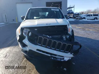 2020 Jeep Renegade Sport with VIN ZACNJBAB3LPK96545, listed as a Copart auction lot 87240914 with 60,586 mi miles and Salvage title. Bid and sale history available at DreamBid. Image 5.
