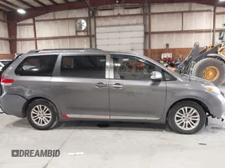 2011 Toyota Sienna XLE AAS with VIN 5TDYK3DC0BS063232, listed as a IAAI auction lot 42433187 with 198,252 mi miles and . Bid and sale history available at DreamBid. Image 13.