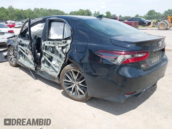2023 Toyota Camry SE z VIN 4T1T11AK9PU721786, wystawiony jako IAAI lot #42279812 z przebiegiem 30 707 mil mil oraz . Historia ofert i sprzedaży dostępna na DreamBid. Obrazek 3.