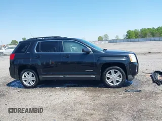2011 GMC Terrain SLT-1 with VIN 2CTALUEC5B6335937, listed as a IAAI auction lot 41976373 with 198,674 mi miles and . Bid and sale history available at carsss.com. Image 13.