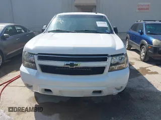 2010 Chevrolet Tahoe LS with VIN 1GNMCAE3XAR215407, listed as a IAAI auction lot 42185643 with 201,070 mi miles and . Bid and sale history available at DreamBid. Image 12.