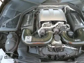 2017 Mercedes-Benz C 63 S AMG z VIN WDDWJ8HB1HF501523, wystawiony jako Copart lot #58794565 z przebiegiem 73 503 mil mil oraz Szkoda całkowita • Salvage title. Historia ofert i sprzedaży dostępna na DreamBid. Obrazek 15.