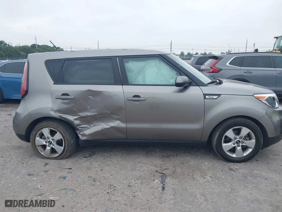 2017 Kia Soul with VIN KNDJN2A27H7433769, listed as a IAAI auction lot 41885196 with 58,022 mi miles. Bid and sale history available at carsss.com. Image 13.