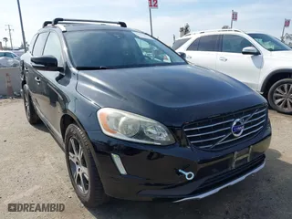 2014 Volvo XC60 3.0L R-Design Premier Plus with VIN YV4902DZ4E2554890, listed as a IAAI auction lot 41599418 with 90,090 mi miles. Bid and sale history available at carsss.com. Image 1.