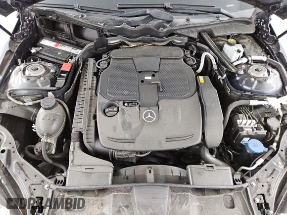 2012 Mercedes-Benz E 350 Luxury with VIN WDDHF5KB1CA588735, listed as a Copart auction lot 54622255 with 113,479 mi miles and Clean Title. Bid and sale history available at DreamBid. Image 11.