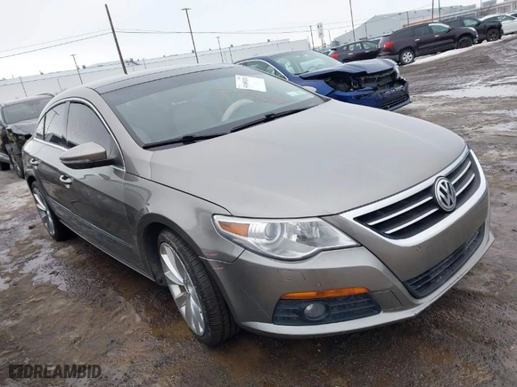 2009 Volkswagen CC VR6 Sport with VIN WVWEU73C39E527765, listed as a IAAI auction lot 41689203 with 137,232 mi miles. Bid and sale history available at carsss.com. Image 1.