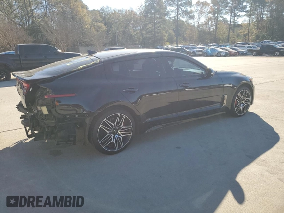 2022 Kia Stinger GT2 with VIN KNAE55LC9N6104515, listed as a Copart auction lot 83811534 with 35,042 mi miles and Salvage Title. Bid and sale history available at DreamBid. Image 3.