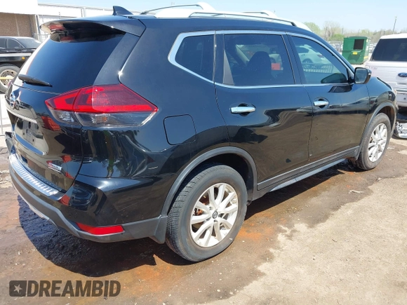2019 Nissan Rogue SL with VIN 5N1AT2MT4KC834359, listed as a IAAI auction lot 41999824 with 114,274 mi miles and . Bid and sale history available at DreamBid. Image 4.