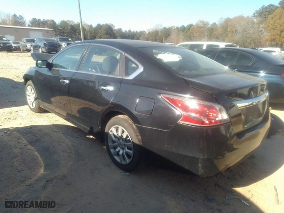 2014 Nissan Altima 2.5 S with VIN 1N4AL3APXEC158611, listed as a IAAI auction lot 41004716 with 130,447 mi miles. Bid and sale history available at carsss.com. Image 3.