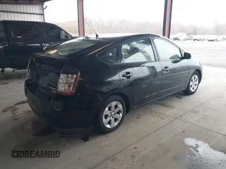 2005 Toyota Prius with VIN JTDKB22U653020113, listed as a IAAI auction lot 41839712 with 195,285 mi miles. Bid and sale history available at carsss.com. Image 4.