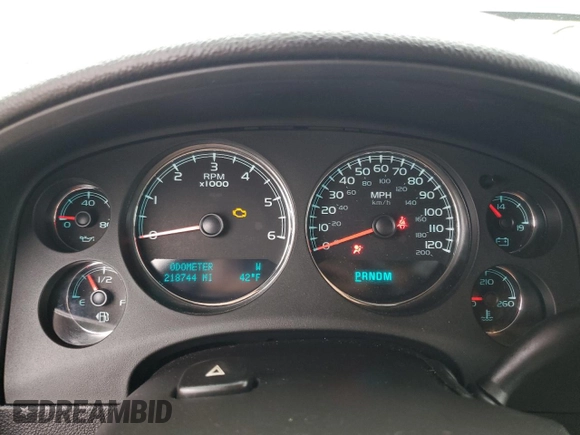 2010 GMC Yukon SLT with VIN 1GKUCCE08AR210740, listed as a Copart auction lot 44791115 with 218,744 mi miles and Salvage Title. Bid and sale history available at carsss.com. Image 9.