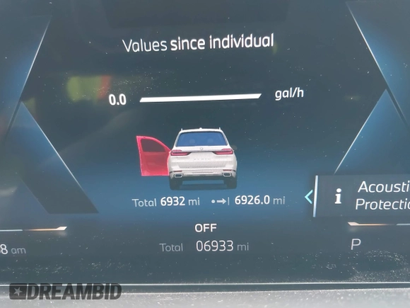 2025 BMW X7 xDrive40i z VIN 5UX23EM06S9X93597, wystawiony jako IAAI lot #42182551 z przebiegiem 6933 mil mil oraz . Historia ofert i sprzedaży dostępna na DreamBid. Obrazek 16.