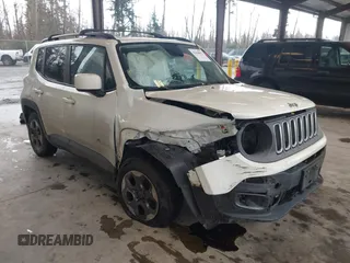 2015 Jeep Renegade Latitude with VIN ZACCJBBH7FPB51994, listed as a IAAI auction lot 41658051 with 95,580 mi miles. Bid and sale history available at carsss.com. Image 1.
