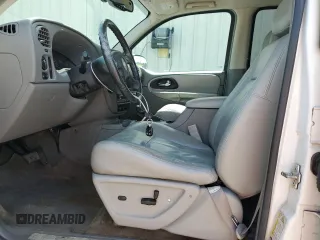 2006 Chevrolet TrailBlazer LS with VIN 1GNDS13S962116896, listed as a Copart auction lot 69937854 with 251,449 mi miles and Salvage Title. Bid and sale history available at DreamBid. Image 7.
