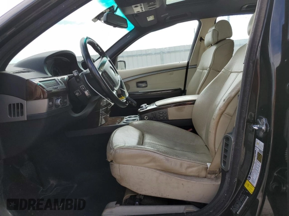 2008 BMW 7 Series 750i with VIN WBAHL83548DT11870, listed as a Copart auction lot 73282444 with Not Provided miles and Salvage Title. Bid and sale history available at DreamBid. Image 7.