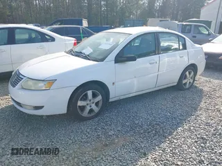2006 Saturn ION z VIN 1G8AL55F06Z108137, wystawiony jako IAAI lot #41551840 z przebiegiem 132 478 mil mil oraz . Historia ofert i sprzedaży dostępna na DreamBid. Obrazek 2.