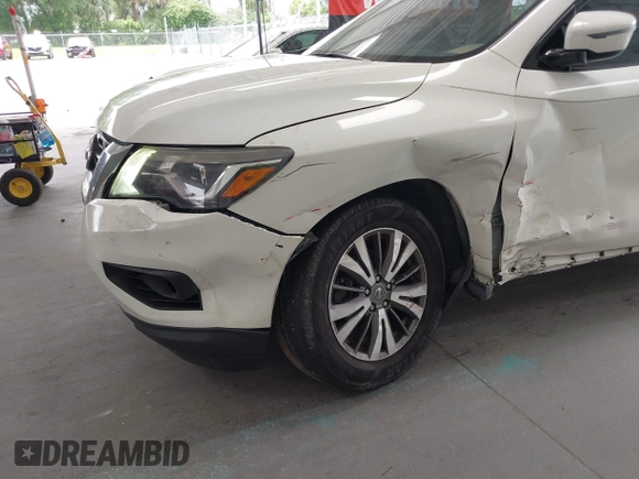 2017 Nissan Pathfinder SV z VIN 5N1DR2MN3HC674075, wystawiony jako IAAI lot #42435222 z przebiegiem 164 839 mil mil oraz . Historia ofert i sprzedaży dostępna na DreamBid. Obrazek 6.