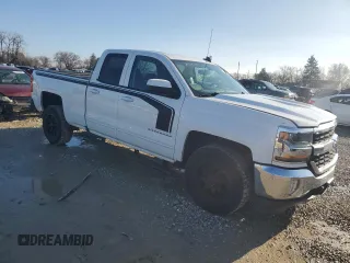 2017 Chevrolet Silverado 1500 LT with VIN 1GCRCREH3HZ359805, listed as a Copart auction lot 87108194 with Not Provided miles and Salvage Title. Bid and sale history available at DreamBid. Image 4.
