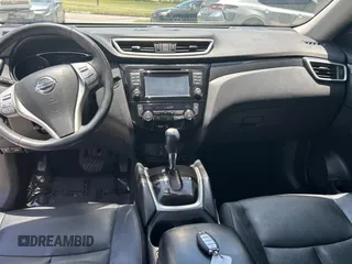2015 Nissan Rogue SL with VIN 5N1AT2MVXFC762655, listed as a Copart auction lot 61840345 with 128,624 mi miles and Clean title. Bid and sale history available at DreamBid. Image 9.