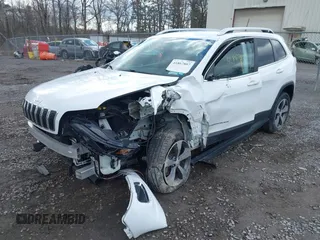 2020 Jeep Cherokee Limited with VIN 1C4PJMDN6LD537882, listed as a IAAI auction lot 41867807 with 45,556 mi miles. Bid and sale history available at carsss.com. Image 2.