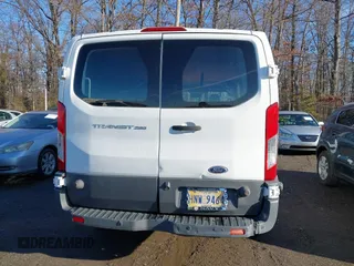 2016 Ford Transit с VIN 1FTYR2ZM8GKB56117, выставлен на аукционе IAAI как лот 41505969 с пробегом 362 103 миль миль и . История ставок и продаж доступна на DreamBid. Изображение 16.