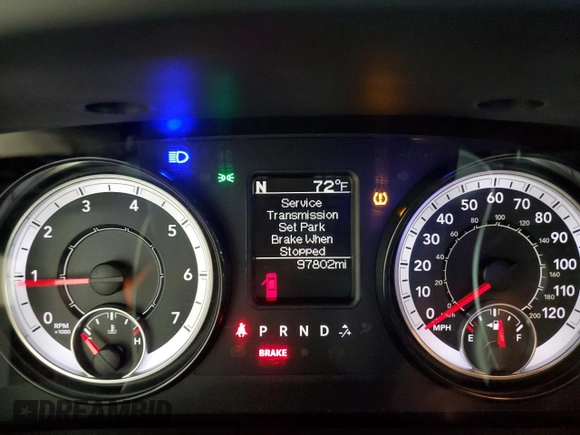 2018 Ram 1500 Express с VIN 1C6RR7FT3JS139270, выставлен на аукционе Copart как лот 86555024 с пробегом 97 802 миль миль и Списание • Salvage title. История ставок и продаж доступна на DreamBid. Изображение 9.