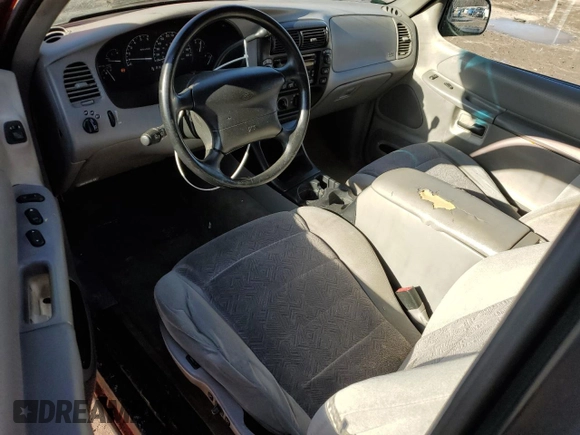 1998 Ford Explorer Sport with VIN 1FMYU24E1WUB03269, listed as a Copart auction lot 42683065 with 110,163 mi miles and Salvage title. Bid and sale history available at DreamBid. Image 8.