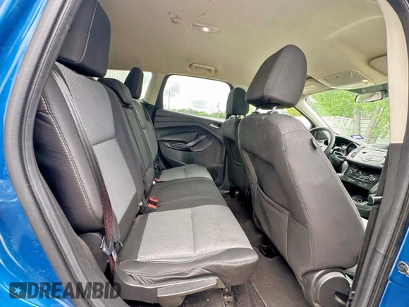 2017 Ford Escape SE with VIN 1FMCU0GD5HUD23115, listed as a Copart auction lot 55538605 with 140,633 mi miles and Clean Title. Bid and sale history available at carsss.com. Image 6.