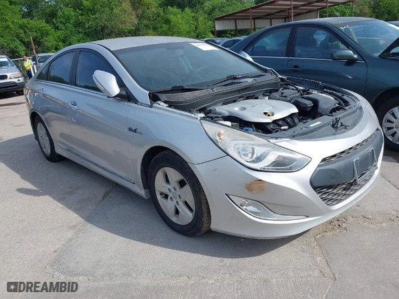 2012 Hyundai Sonata Hybrid with VIN KMHEC4A48CA030895, listed as a IAAI auction lot 42013957 with 170,353 mi miles. Bid and sale history available at carsss.com. Image 1.