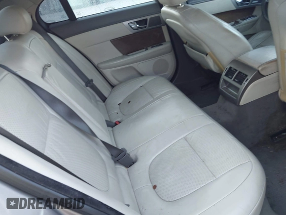 2009 Jaguar XF with VIN SAJWA07C991R01450, listed as a IAAI auction lot 41896882 with 163,857 mi miles and . Bid and sale history available at DreamBid. Image 8.