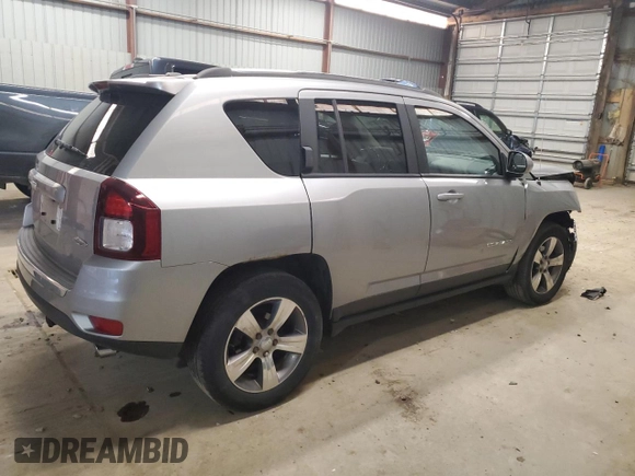 2016 Jeep Compass Latitude with VIN 1C4NJDEB9GD785500, listed as a Copart auction lot 50600975 with 86,649 mi miles and Salvage Title. Bid and sale history available at carsss.com. Image 3.