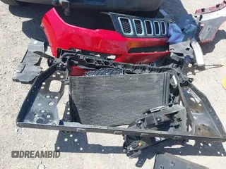 2018 Jeep Compass Latitude with VIN 3C4NJDBB8JT179577, listed as a IAAI auction lot 41996128 with 53,670 mi miles and . Bid and sale history available at DreamBid. Image 12.