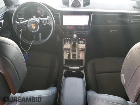 2023 Porsche Macan S z VIN WP1AG2A53PLB37611, wystawiony jako Copart lot #58918785 z przebiegiem 11 472 mil mil oraz Nie do naprawy. Historia ofert i sprzedaży dostępna na DreamBid. Obrazek 8.