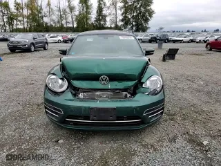 2018 Volkswagen Beetle SE with VIN 3VWJD7AT6JM711272, listed as a Copart auction lot 72000634 with 45,178 mi miles and Salvage Title. Bid and sale history available at carsss.com. Image 10.