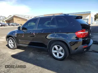 2008 BMW X5 3.0si z VIN 5UXFE43598L001053, wystawiony jako Copart lot #56243905 z przebiegiem 118 089 mil mil oraz Szkoda całkowita • Salvage title. Historia ofert i sprzedaży dostępna na DreamBid. Obrazek 2.
