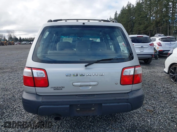 2001 Subaru Forester L with VIN JF1SF635X1H735028, listed as a IAAI auction lot 41805026 with 132,843 mi miles. Bid and sale history available at carsss.com. Image 16.