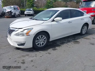 2013 Nissan Altima 2.5 SL with VIN 1N4AL3AP4DC273073, listed as a IAAI auction lot 41915963 with 194,475 mi miles. Bid and sale history available at carsss.com. Image 17.