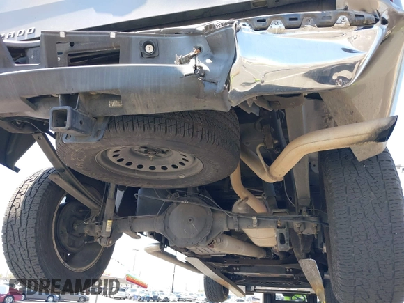 2013 Chevrolet Silverado 1500 LT with VIN 1GCRCSE07DZ139028, listed as a IAAI auction lot 42153434 with 89,181 mi miles and . Bid and sale history available at DreamBid. Image 17.