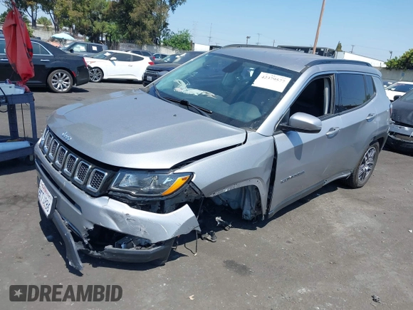2018 Jeep Compass Latitude with VIN 3C4NJCBBXJT102753, listed as a IAAI auction lot 42379577 with 98,423 mi miles and . Bid and sale history available at DreamBid. Image 20.