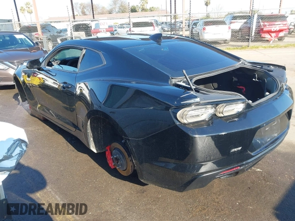 2019 Chevrolet Camaro 1SS z VIN 1G1FE1R73K0144199, wystawiony jako IAAI lot #41428221 z przebiegiem Nie podano mil oraz . Historia ofert i sprzedaży dostępna na DreamBid. Obrazek 3.