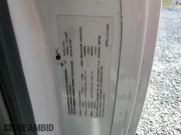 2001 GMC Savana Cargo YF7 Upfitter with VIN 1GDFG15R511109001, listed as a Copart auction lot 48427195 with 73,722 mi miles and Salvage Title. Bid and sale history available at DreamBid. Image 13.