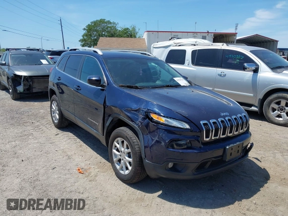 2016 Jeep Cherokee Latitude with VIN 1C4PJMCB5GW199103, listed as a IAAI auction lot 41929758 with 82,379 mi miles. Bid and sale history available at carsss.com. Image 1.
