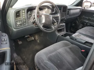 2002 Chevrolet Silverado 1500 LT with VIN 2GCEK19T121417024, listed as a Copart auction lot 83435334 with 130,927 mi miles and Salvage Title. Bid and sale history available at carsss.com. Image 8.