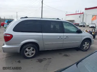 2006 Dodge Grand Caravan SXT with VIN 2D4GP44L26R664596, listed as a IAAI auction lot 41846643 with 235,554 mi miles. Bid and sale history available at carsss.com. Image 13.