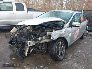 2014 Ford Focus SE with VIN 1FADP3F26EL341244, listed as a IAAI auction lot 41443905 with 1 mi miles. Bid and sale history available at carsss.com. Image 18.