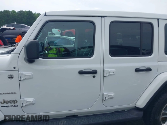 2020 Jeep Wrangler Unlimited Sahara с VIN 1C4HJXEN3LW243588, выставлен на аукционе IAAI как лот 42289351 с пробегом 67 825 миль миль и . История ставок и продаж доступна на DreamBid. Изображение 14.