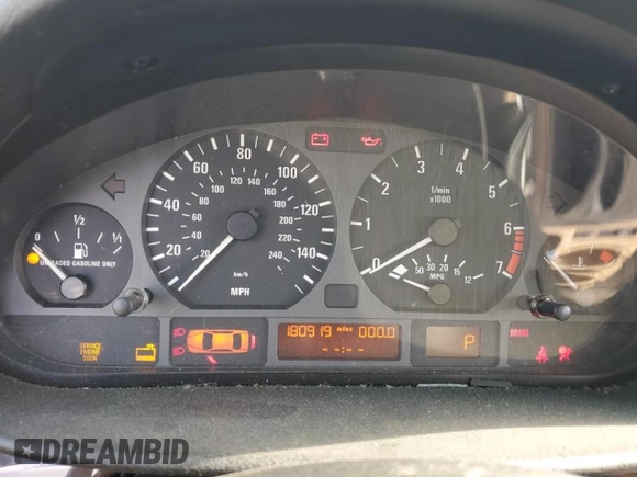 2003 BMW 3 Series 325i with VIN WBAEV334X3KL82454, listed as a Copart auction lot 82463474 with 180,919 mi miles and Salvage Title. Bid and sale history available at carsss.com. Image 9.