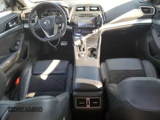 2016 Nissan Maxima SV z VIN 1N4AA6AP7GC431806, wystawiony jako Copart lot #49402435 z przebiegiem 71 426 mil mil oraz Szkoda całkowita • Salvage title. Historia ofert i sprzedaży dostępna na DreamBid. Obrazek 8.