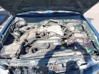 2003 Toyota Tacoma PreRunner z VIN 5TEGN92NX3Z208629, wystawiony jako IAAI lot #42149264 z przebiegiem Nie podano mil oraz . Historia ofert i sprzedaży dostępna na DreamBid. Obrazek 10.