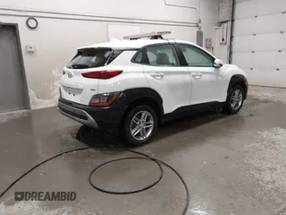 2023 Hyundai Kona SE with VIN KM8K2CAB7PU054009, listed as a IAAI auction lot 41951130 with 43,418 mi miles. Bid and sale history available at carsss.com. Image 4.